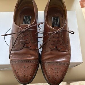 Bostonian Brown Leather Oxford Shoes with Cap Toe